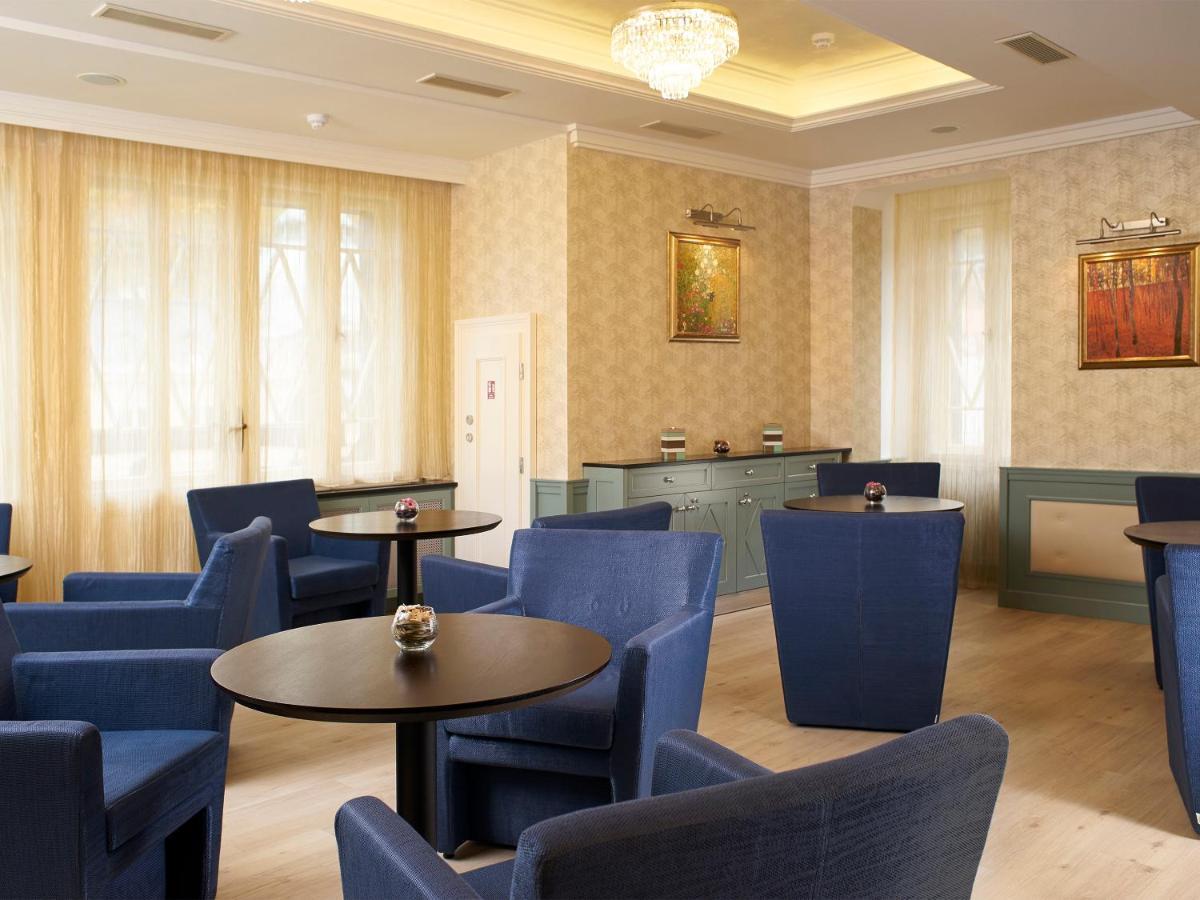 Ea Hotel Elefant Κάρλοβι Βάρι Εξωτερικό φωτογραφία